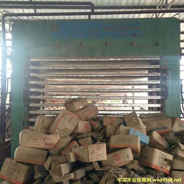 [] 8-9Aɮa(chn)3*615ӶľI(y)ቺC